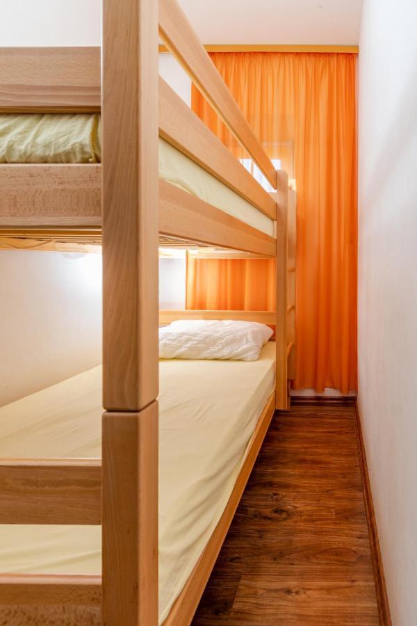 Apartments Tolic Baska Voda Exterior photo